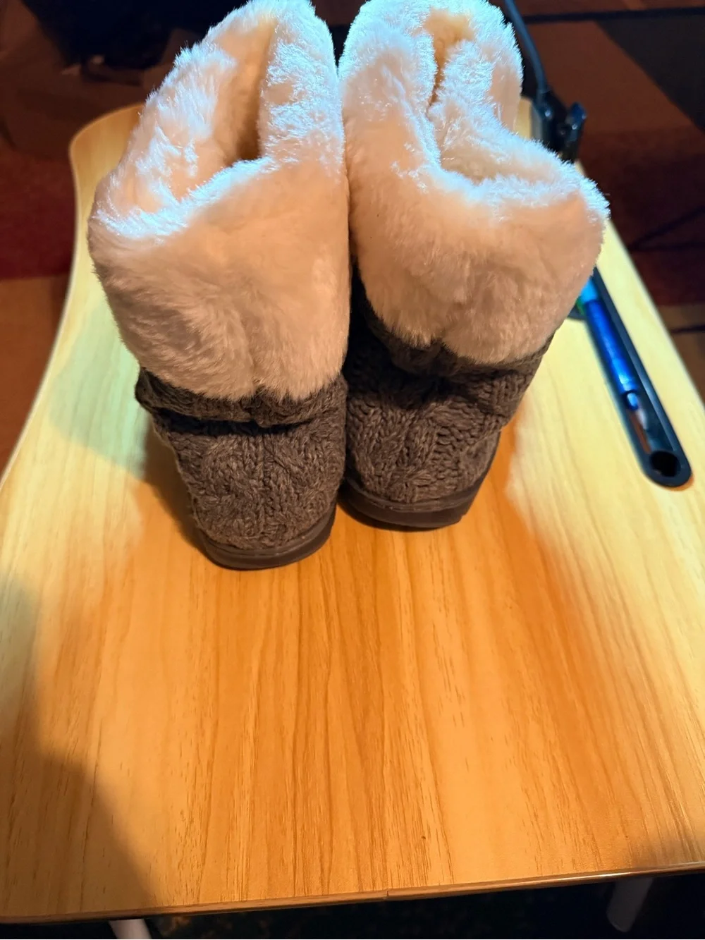 Clark’s Cozy Knit Faux-Fur Lined Slipper Boots - Gray & Cream